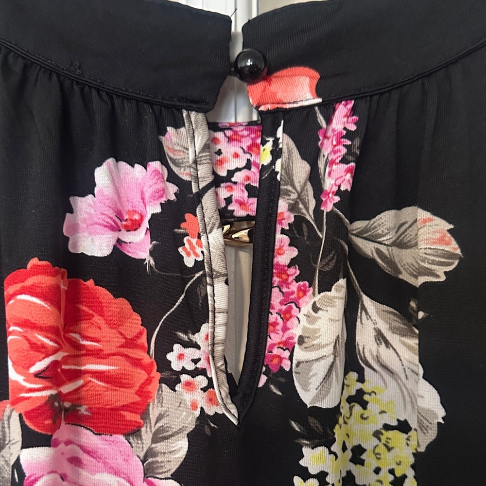 Magic Black Maxi Dress with Pink and Red Floral Print - Picture 8 of 10